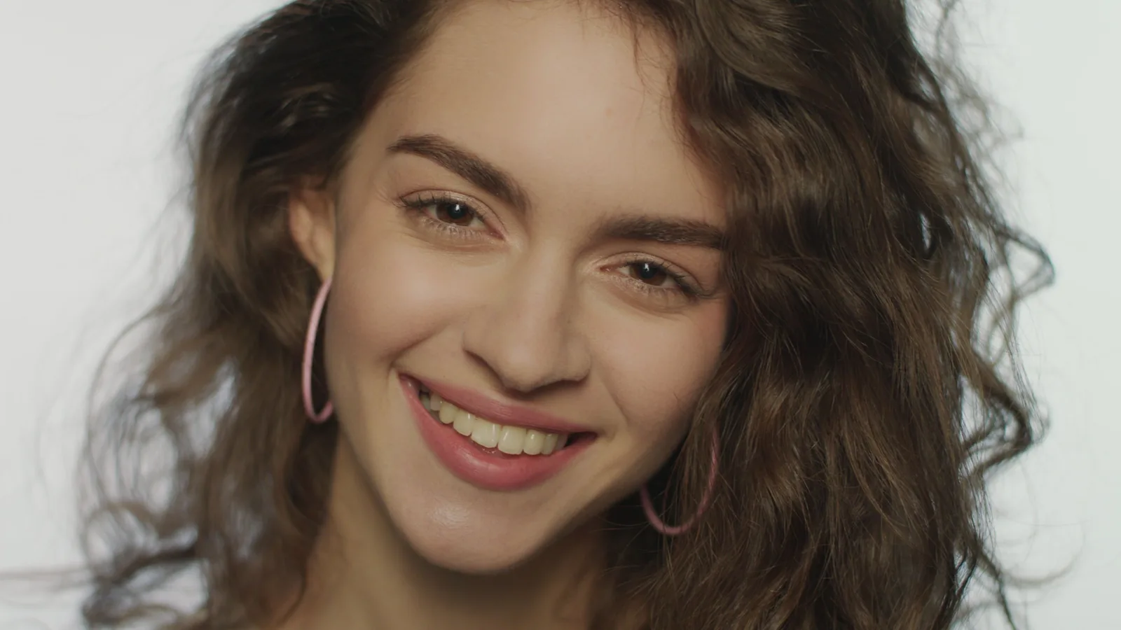 How To Plan A Simple Skincare Routine For Busy Weekday Mornings cover image